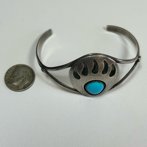 Native Large Turquoise Bear Paw Shadow Box Sterling Silver 925 Cuff Earrings Set - Picture 6 of 15